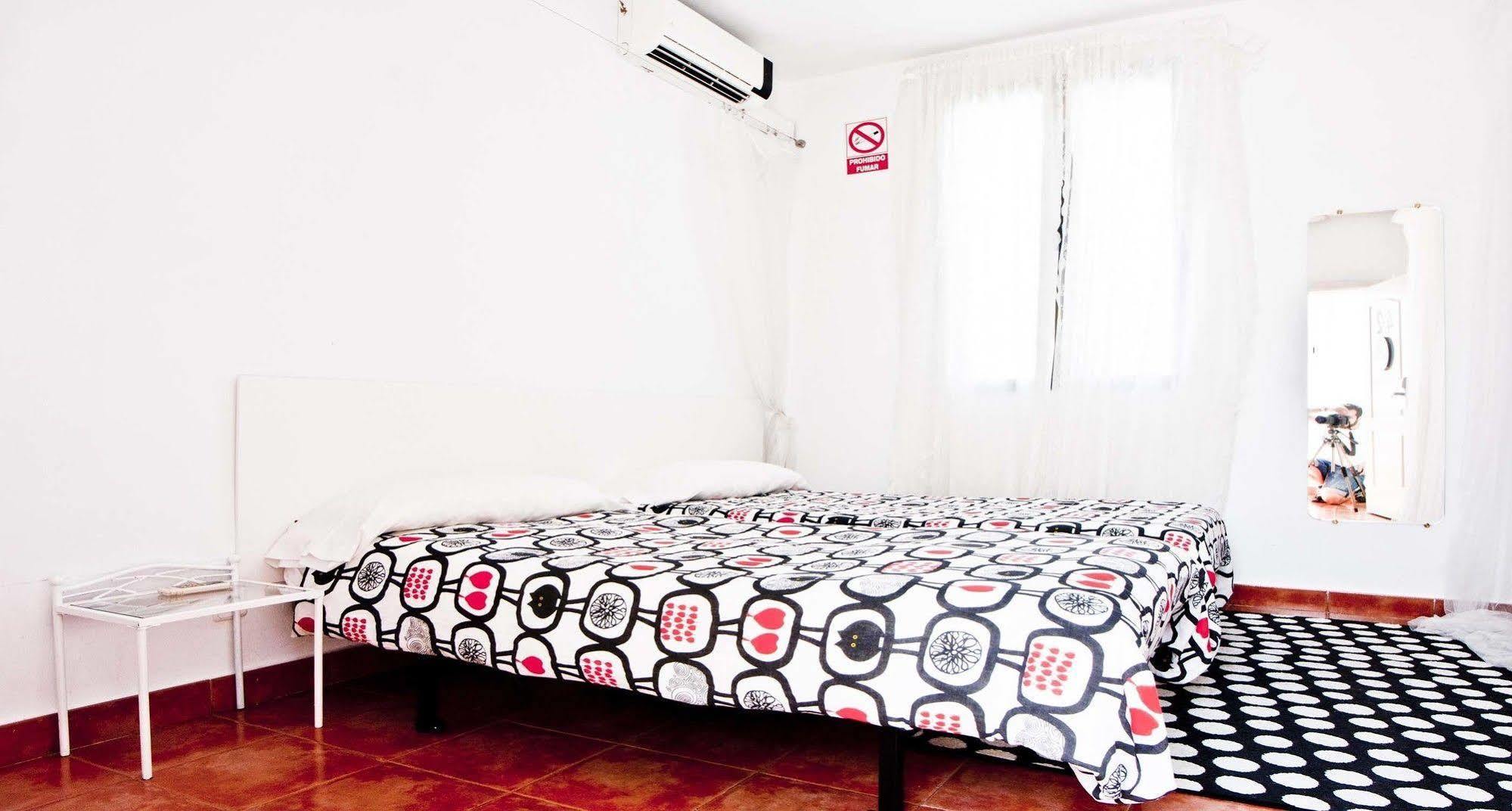 Las Musas Hostel Madrid Luaran gambar